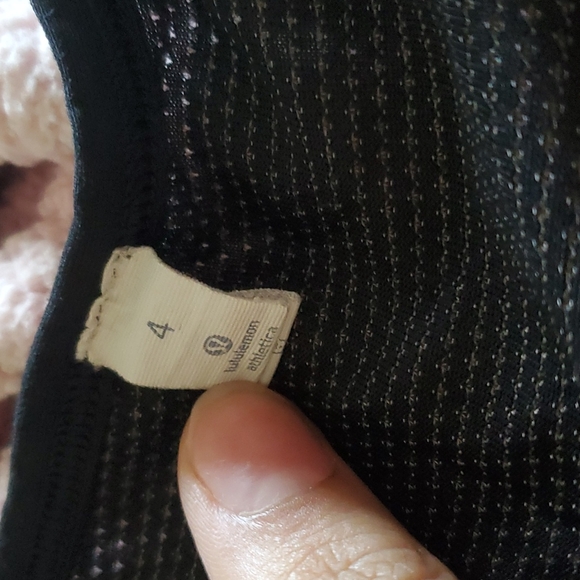 Lululemon mesh sleeveless top - Picture 2 of 6